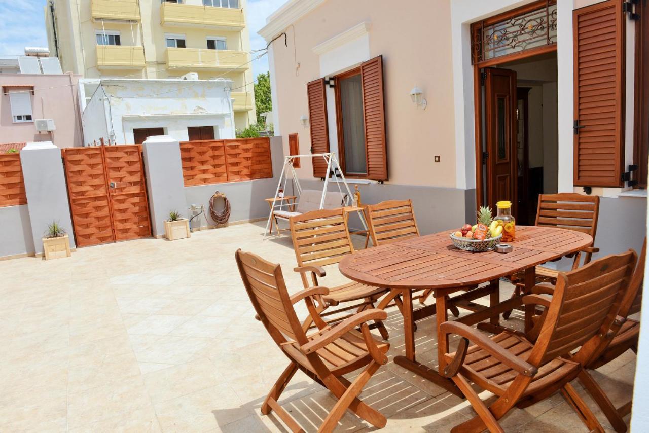 Classical Villa Archontiko D&M Rhodes City Eksteriør billede